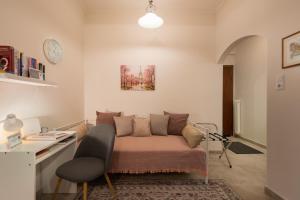 Athenian Dream Apt-Spacious Comfortable & Luxurious in a real Athenian neighbourhood