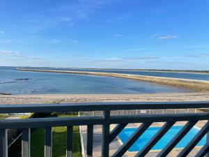 Appartement face mer Le Croisic , piscine privée et plage
