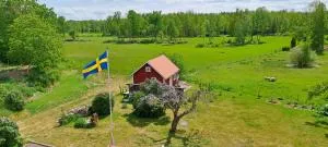 Fully equipped cottage near the sea - Kråkebäck