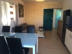 Maison de ville atypique - Bernesq