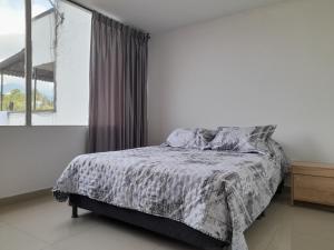 Casa Colibrí Hospedaje Manizales a 2 min del Cable y 1 min Zona G