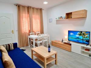 Apartamentos Bielsa 'Madrid Río' - 3-звездочные отели в городе Мадрид