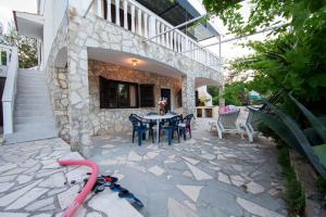 Silver Beach Apartments Vis