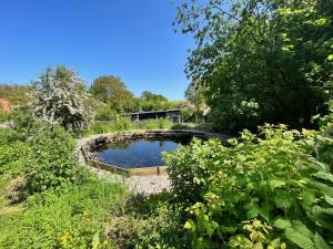 B&B / Chambres d'hotes Les Bobos a la ferme : Maison 2 Chambres