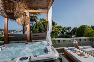 Everest Apartments and Suites