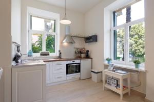 Apartment with patio 50m from the beach and Lungomare 