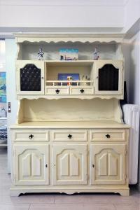 Best neighbourhood apartment in Athens near metro station & hospitals