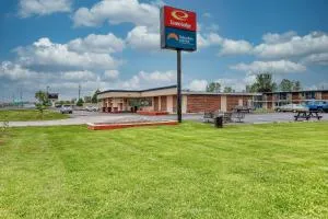 Suburban Studios Neenah-Appleton - Ошкош