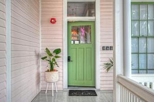 Sugars INN Room #3 King