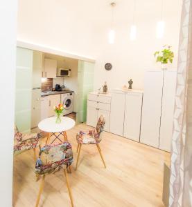 Basilica 9 - Heart of the City