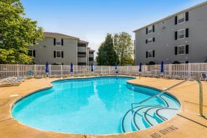 Sanibel Village --- 3500 Sanibel Cir, Unit #3507