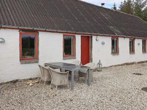 12 person holiday home in Thisted-By Traum