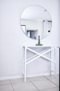 1b - Golden Pearl of Parklands