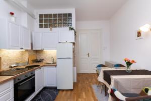 Apartment Jelena Delta 