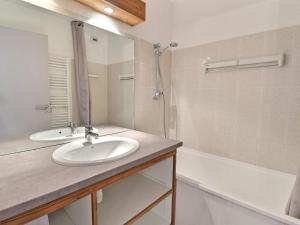 2 Pièces + Cabine, Skis aux Pieds, Proche Commerces - FR-1-182A-35