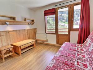 Appartements Charmant 2 Pieces a La Tania - 4 Pers, Skis aux Pieds, Balcon Ouest, Proche Commodites - FR-1-182A-38 : photos des chambres