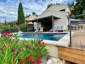 L Espantée - Saint-Julien-de-Peyrolas