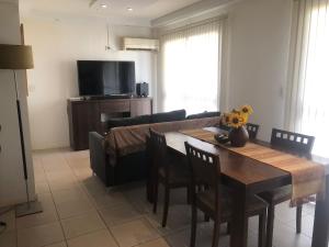 Cómodo y moderno departamento