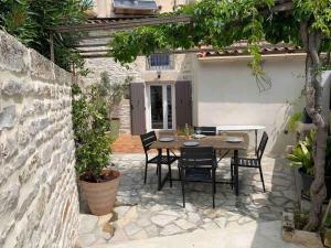 Maisons de vacances La Jas, demeure climatisee au charme gardois. : photos des chambres