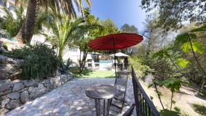 Belle maison atypique avec piscine chauffée