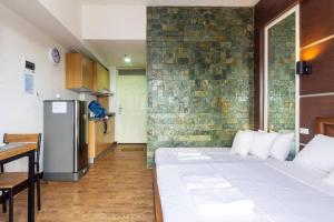 Antonios Place, 3 mins to Mactan Airport, Fast Internet, Netflix, Pool, Gym