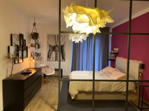 Gallery 123 Luxury Room