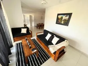 "Aganuwara" By Swarg - 卡杜韦勒