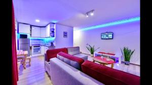 NeriesResort 3 Rooms Suite iN Centrum