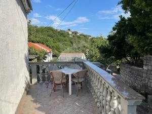 Holiday home Noeli & Diego - Guvnine