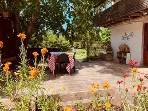 La Guinguette de Cormatin - 科马丹