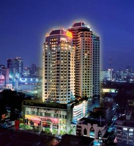 Grand Diamond Suites Hotel image 1