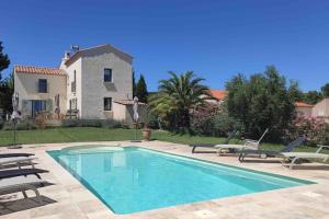 Maisons de vacances Spacious Villa with private Pool- Near Pezenas : photos des chambres