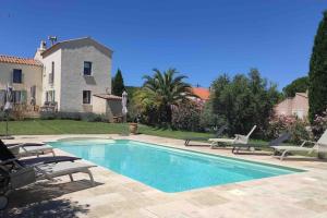 Maisons de vacances Spacious Villa with private Pool- Near Pezenas : photos des chambres