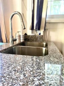 CherryTree Bungalow of Villa Paraiso Beachfront