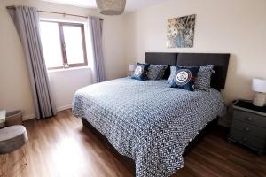 Lovely two bed home in Cemaes, Anglesey
