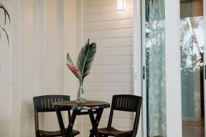 CoconutTree Bungalow of Villa Paraiso Beachfront