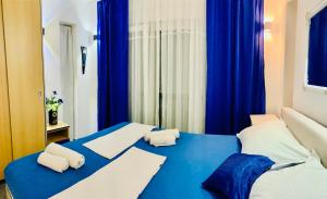 Legacy apartment with jacuzzi