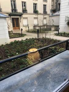 Studio à Paris près du Pont Mirabeau et Tour Eiffel