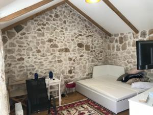 Ana apartment Bast 28A 