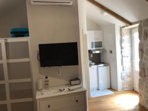 Ana apartment Bast 28A 