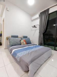 New The Sun Homestay at Sg Nibong nearby Queensbay or PISA or FTZ Bayan Lepas HENG
