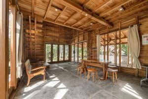 Cays House Batukaras