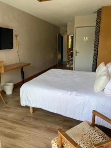 Hotels Hotel Saint-Clair, cote Plage : photos des chambres