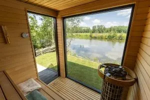 Leie Villa II - by the river with sauna & jacuzzi - Tutegent