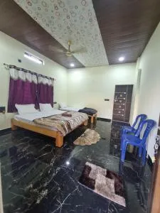 BRINDAVAN HOMESTAY HAMPI - Koratgi