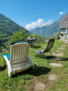 Chalets CHALET JEANNE - Allemond OZ EN OISANS 3300 : photos des chambres