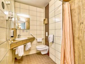 Hotels B&B HOTEL Clermont-Ferrand Sud Aubiere : Chambre Double - Accessible aux Personnes à Mobilité Réduite 