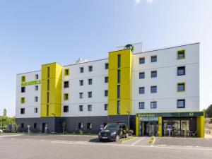Hotels B&B HOTEL Rennes Parc Expo Aeroport : photos des chambres