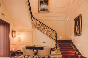 Hotels Hotel De Sers Champs Elysees Paris : photos des chambres