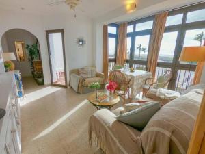 Casa Nena Apartamento en Conil a 150m de la playa con vistas al mar